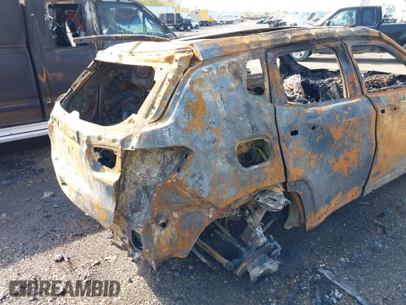 2022 Jeep Compass Latitude with VIN 3C4NJDBB1NT115449, listed as a IAAI auction lot 41984254 with Not Provided miles and . Bid and sale history available at DreamBid. Image 15.