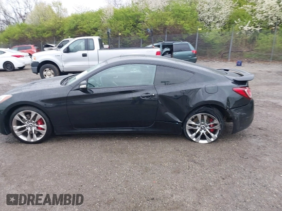 2016 Hyundai Genesis Coupe R-Spec with VIN KMHHU6KJ9GU132432, listed as a IAAI auction lot 42009573 with 63,267 mi miles and . Bid and sale history available at DreamBid. Image 15.
