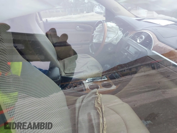 2011 Buick Enclave CXL-1 with VIN 5GAKRBED9BJ391380, listed as a IAAI auction lot 40873108 with 1 mi miles. Bid and sale history available at carsss.com. Image 5.