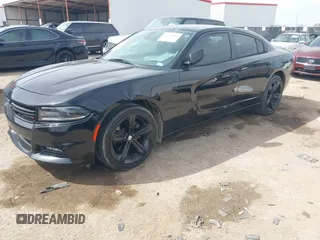 2015 Dodge Charger SXT z VIN 2C3CDXHG7FH777845, wystawiony jako IAAI lot #41791185 z przebiegiem 109 978 mil mil oraz . Historia ofert i sprzedaży dostępna na DreamBid. Obrazek 17.