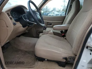 2000 Ford Explorer XLS z VIN 1FMZU72EXYZC48160, wystawiony jako Copart lot #50970935 z przebiegiem 171 432 mil mil oraz Szkoda całkowita • Salvage title. Historia ofert i sprzedaży dostępna na DreamBid. Obrazek 7.
