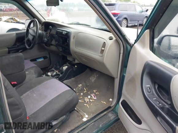 2000 Ford Ranger XL with VIN 1FTZR15V0YPC20295, listed as a IAAI auction lot 42308868 with 199,110 mi miles and . Bid and sale history available at DreamBid. Image 5.