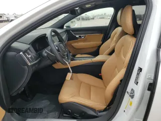 2017 Volvo V90 z VIN YV4A22NL0H1007496, wystawiony jako Copart lot #44589014 z przebiegiem 26 340 mil mil oraz . Historia ofert i sprzedaży dostępna na DreamBid. Obrazek 7.
