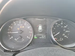 2017 Nissan Rogue S z VIN KNMAT2MT9HP593615, wystawiony jako Copart lot #56501765 z przebiegiem 187 438 mil mil oraz Szkoda całkowita • Salvage title. Historia ofert i sprzedaży dostępna na DreamBid. Obrazek 9.