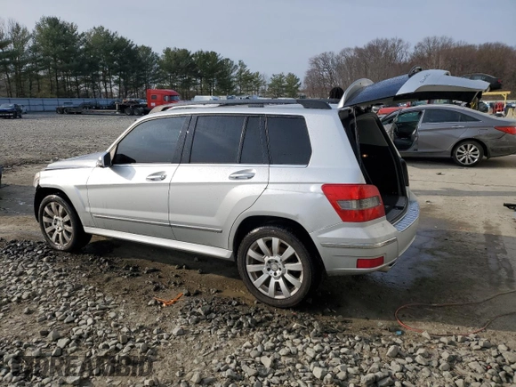 2012 Mercedes-Benz GLK 350 with VIN WDCGG8HB2CF809770, listed as a Copart auction lot 48677775 with 142,234 mi miles and Clean Title. Bid and sale history available at DreamBid. Image 2.
