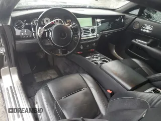 2015 Rolls-Royce Wraith z VIN SCA665C53FUX85085, wystawiony jako Copart lot #45003615 z przebiegiem 54 918 mil mil oraz Szkody całkowita. Historia ofert i sprzedaży dostępna na DreamBid. Obrazek 8.