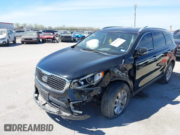 2017 Kia Sorento LX with VIN 5XYPG4A32HG289284, listed as a IAAI auction lot 41869868 with 130,199 mi miles. Bid and sale history available at carsss.com. Image 2.