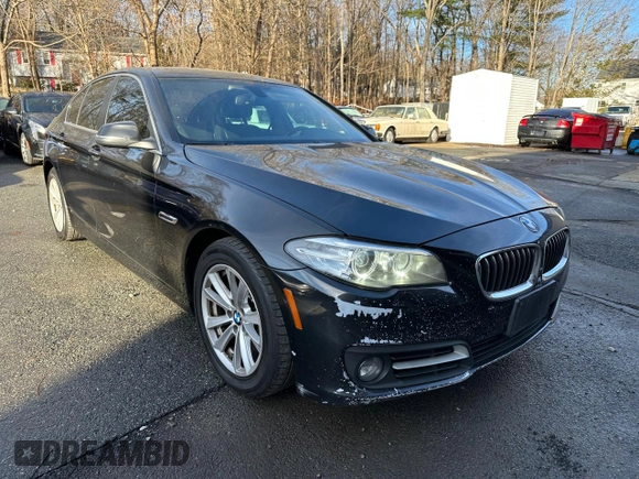 2016 BMW 5 Series 528i xDrive with VIN WBA5A7C53GG152050, listed as a Copart auction lot 53934595 with 104,678 mi miles and Clean Title. Bid and sale history available at carsss.com. Image 1.