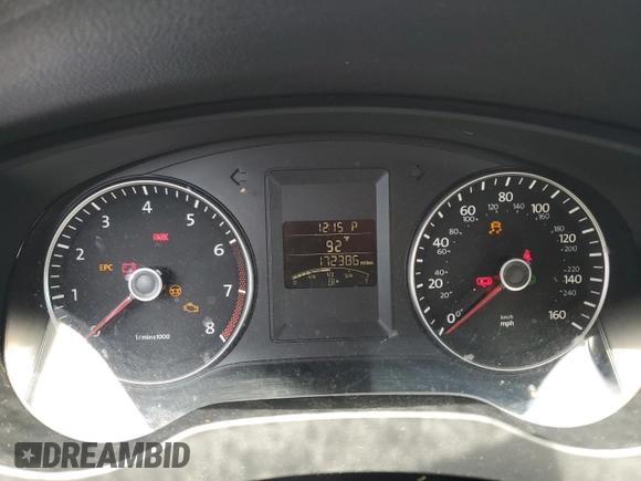 2014 Volkswagen Jetta SE with VIN 3VWD17AJ5EM239169, listed as a Copart auction lot 62860945 with 172,386 mi miles and Clean title. Bid and sale history available at DreamBid. Image 9.