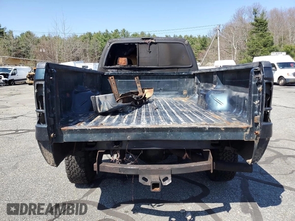 2004 Ford F-350 XL with VIN 1FTSW31PX4ED20407, listed as a Copart auction lot 54129335 with Not Provided miles and Non Repairable. Bid and sale history available at DreamBid. Image 6.