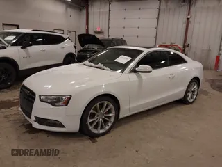 2013 Audi A5 Premium Plus z VIN WAULFAFR7DA012604, wystawiony jako IAAI lot #41562285 z przebiegiem 121 000 mil mil oraz . Historia ofert i sprzedaży dostępna na DreamBid. Obrazek 2.