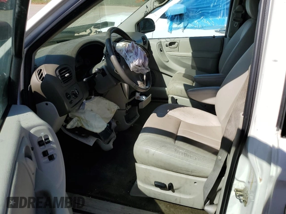 2006 Chrysler Town & Country Touring z VIN 2A4GP54L16R651593, wystawiony jako Copart lot #49074465 z przebiegiem 209 912 mil mil oraz Szkoda całkowita • Salvage title. Historia ofert i sprzedaży dostępna na DreamBid. Obrazek 7.