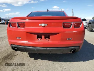 2013 Chevrolet Camaro LS z VIN 2G1FE1E36D9177175, wystawiony jako Copart lot #49398445 z przebiegiem 131 347 mil mil oraz Szkoda całkowita • Salvage title. Historia ofert i sprzedaży dostępna na DreamBid. Obrazek 6.