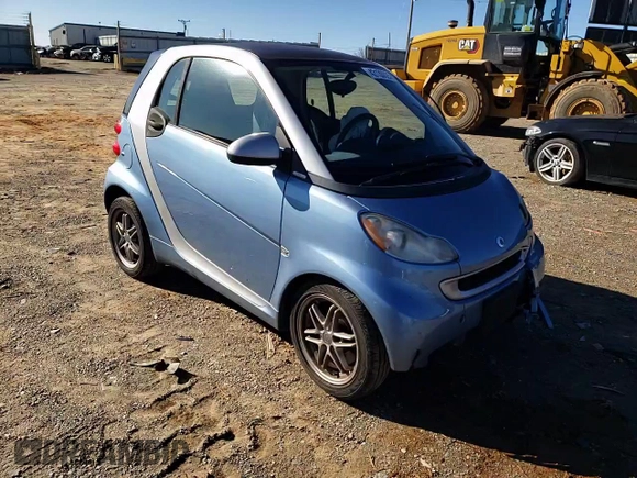 2011 Smart fortwo Pure with VIN WMEEJ3BA3BK432164, listed as a Copart auction lot 43130025 with 72,440 mi miles and Salvage title. Bid and sale history available at DreamBid. Image 10.