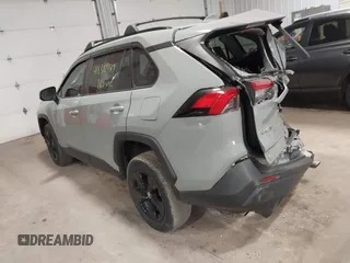 2020 Toyota RAV4 XLE with VIN 2T3P1RFV8LC099090, listed as a IAAI auction lot 41830989 with 99,024 mi miles. Bid and sale history available at carsss.com. Image 3.