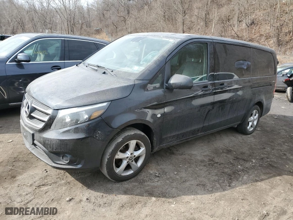 2018 Mercedes-Benz Metris Passenger Van with VIN WD4PG2EE8J3495984, listed as a Copart auction lot 47464785 with NaN miles and Clean Title. Bid and sale history available at carsss.com. Image 1.