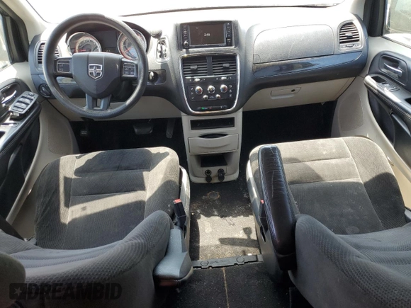 2017 Dodge Grand Caravan SE z VIN 2C4RDGBG3HR626223, wystawiony jako Copart lot #58343575 z przebiegiem 189 645 mil mil oraz Szkoda całkowita • Salvage title. Historia ofert i sprzedaży dostępna na DreamBid. Obrazek 8.