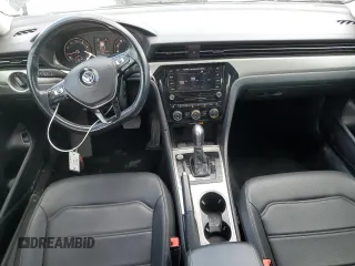 2020 Volkswagen Passat SE with VIN 1VWSA7A36LC016422, listed as a Copart auction lot 59960405 with 103,521 mi miles and Salvage title. Bid and sale history available at DreamBid. Image 8.