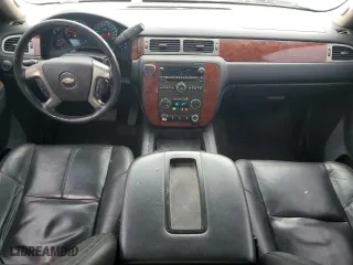 2013 Chevrolet Avalanche LT with VIN 3GNTKFE7XDG379565, listed as a Copart auction lot 42846225 with 182,136 mi miles and Clean Title. Bid and sale history available at carsss.com. Image 8.