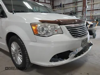 2014 Chrysler Town & Country Limited with VIN 2C4RC1GG7ER178802, listed as a IAAI auction lot 41863918 with 103,777 mi miles and . Bid and sale history available at DreamBid. Image 20.