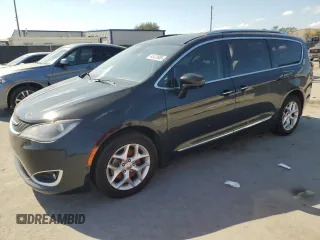 2020 Chrysler Pacifica Touring L Plus z VIN 2C4RC1EG9LR141296, wystawiony jako Copart lot #44423985 z przebiegiem 226 961 mil mil oraz Szkoda całkowita • Salvage title. Historia ofert i sprzedaży dostępna na DreamBid. Obrazek 1.
