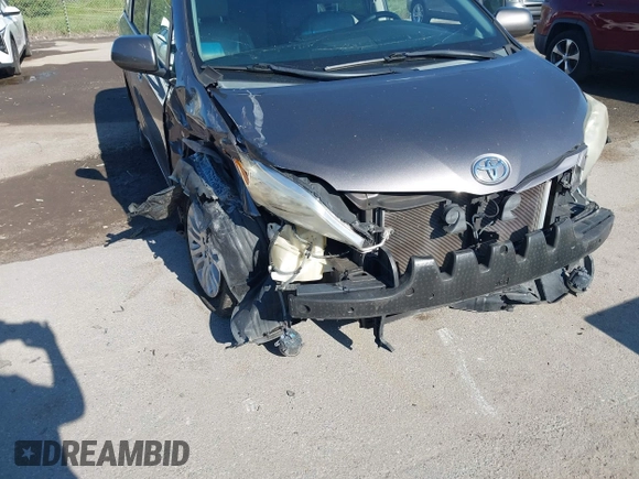 2016 Toyota Sienna XLE with VIN 5TDYK3DC7GS691618, listed as a IAAI auction lot 42496181 with 189,439 mi miles and . Bid and sale history available at DreamBid. Image 6.