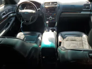 2016 Ford Explorer Platinum with VIN 1FM5K8HT5GGD27746, listed as a Copart auction lot 49656835 with 191,774 mi miles and Salvage Title. Bid and sale history available at DreamBid. Image 8.
