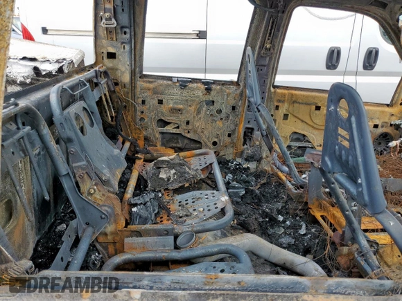 2004 Ford F-350 XL z VIN 1FTSW31P74EB47011, wystawiony jako Copart lot #55512125 z przebiegiem Nie podano mil oraz Nie do naprawy • Non repairable. Historia ofert i sprzedaży dostępna na DreamBid. Obrazek 11.
