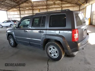 2017 Jeep Patriot Sport with VIN 1C4NJPBB6HD103941, listed as a Copart auction lot 49740745 with 137,664 mi miles and Salvage Title. Bid and sale history available at carsss.com. Image 2.