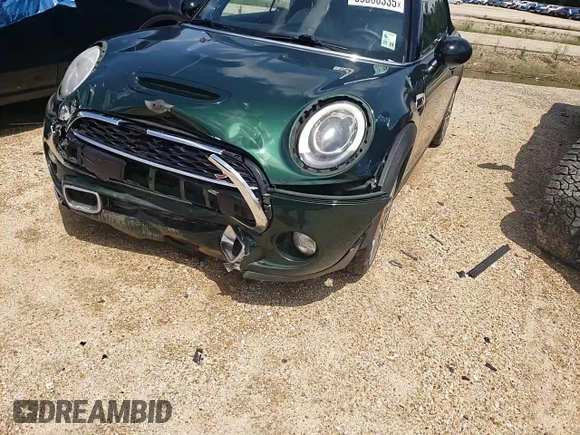 2017 MINI Convertible Cooper S with VIN WMWWG9C35H3C81271, listed as a Copart auction lot 59088335 with 101,181 mi miles and Salvage title. Bid and sale history available at DreamBid. Image 13.