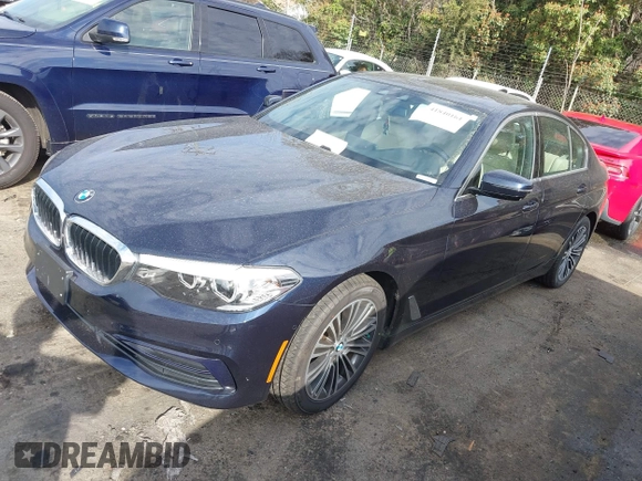 2019 BMW 5 Series 530i xDrive with VIN WBAJA7C50KWW48792, listed as a IAAI auction lot 41840161 with 58,313 mi miles. Bid and sale history available at carsss.com. Image 17.