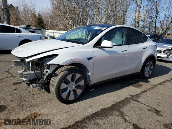 2023 Tesla Model Y Long Range with VIN 7SAYGDEE5PF831826, listed as a Copart auction lot 43752525 with 22,337 mi miles and Salvage Title. Bid and sale history available at DreamBid. Image 1.