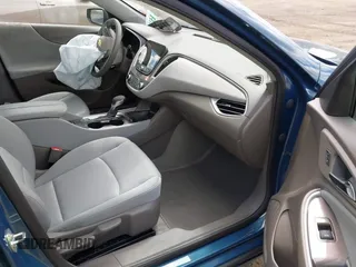 2025 Chevrolet Malibu LT with VIN 1G1ZD5ST3SF148538, listed as a IAAI auction lot 42193749 with 11,607 mi miles and . Bid and sale history available at DreamBid. Image 5.