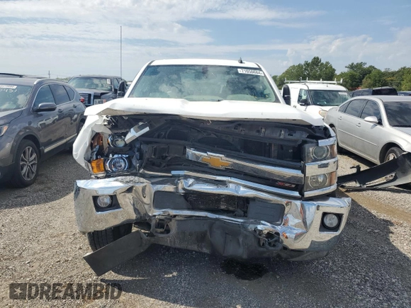 2015 Chevrolet Silverado 3500HD LT with VIN 1GC4KZC87FF151151, listed as a Copart auction lot 71650684 with 147,260 mi miles and Salvage Title. Bid and sale history available at carsss.com. Image 5.