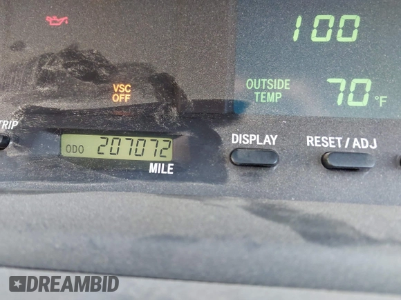2000 Toyota Avalon XL with VIN 4T1BF28B2YU102618, listed as a IAAI auction lot 41679551 with 207,072 mi miles and . Bid and sale history available at DreamBid. Image 7.