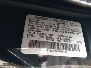 2017 Nissan Rogue Sport SL with VIN JN1BJ1CR7HW130083, listed as a IAAI auction lot 41323275 with 92,896 mi miles. Bid and sale history available at carsss.com. Image 9.