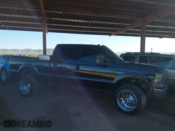 2007 Ford F-250 XL z VIN 1FTSW21P27EB17767, wystawiony jako IAAI lot #41861833 z przebiegiem 363 499 mil mil oraz . Historia ofert i sprzedaży dostępna na DreamBid. Obrazek 12.