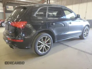 2016 Audi SQ5 Premium Plus with VIN WA1CCAFP5GA018376, listed as a Copart auction lot 48924225 with 147,982 mi miles and Clean Title. Bid and sale history available at carsss.com. Image 3.