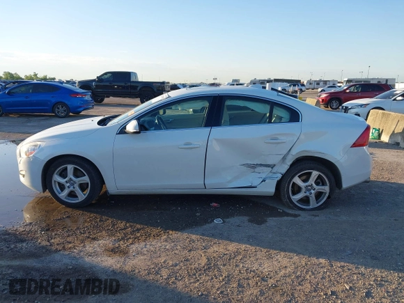 2013 Volvo S60 T5 Premier with VIN YV1612FS4D1211904, listed as a IAAI auction lot 42228398 with 75,863 mi miles and . Bid and sale history available at DreamBid. Image 14.