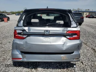 2024 Honda Odyssey EX-L with VIN 5FNRL6H63RB046690, listed as a Copart auction lot 51444685 with 7,829 mi miles and Salvage Title. Bid and sale history available at DreamBid. Image 6.