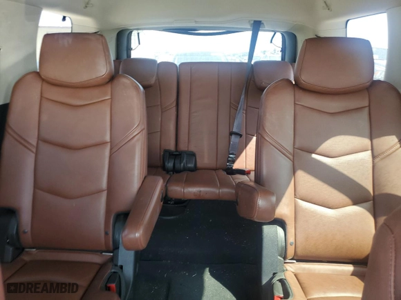 2015 Cadillac Escalade Luxury with VIN 1GYS3MKJ7FR554681, listed as a Copart auction lot 49919445 with 152,770 mi miles and Clean Title. Bid and sale history available at carsss.com. Image 10.