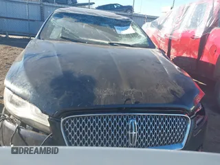 2017 Lincoln MKZ Reserve z VIN 3LN6L5E95HR659687, wystawiony jako IAAI lot #41307655 z przebiegiem 150 036 mil mil oraz . Historia ofert i sprzedaży dostępna na DreamBid. Obrazek 12.