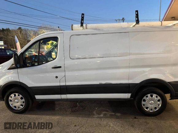 2017 Ford Transit with VIN 1FTYR1ZM4HKA697XX, listed as a Copart auction lot 48599475 with 96,292 mi miles and Clean Title. Bid and sale history available at DreamBid. Image 10.