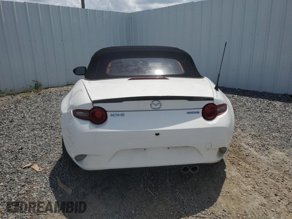 2021 Mazda MX-5 Miata Sport with VIN JM1NDAB74M0452596, listed as a Copart auction lot 60275585 with 21,839 mi miles and Clean title. Bid and sale history available at DreamBid. Image 6.