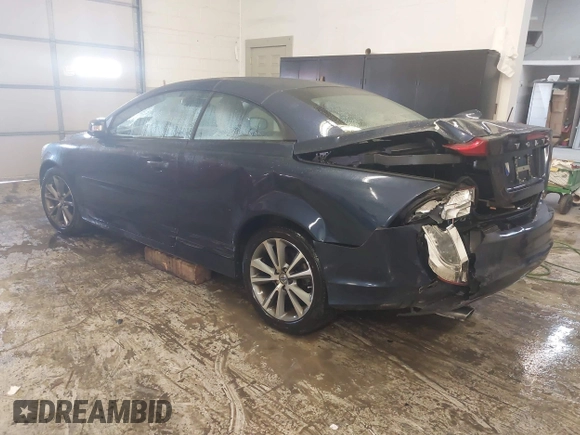 2012 Volvo C70 T5 with VIN YV1672MC2CJ126049, listed as a IAAI auction lot 41417417 with 62,321 mi miles. Bid and sale history available at carsss.com. Image 3.