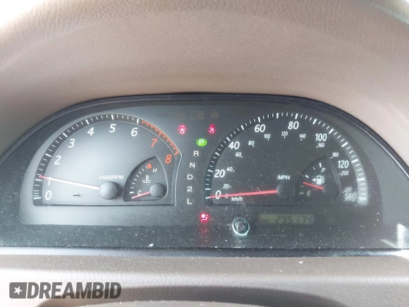 2004 Toyota Camry LE with VIN 4T1BE30K24U921028, listed as a IAAI auction lot 42187174 with 295,174 mi miles and . Bid and sale history available at DreamBid. Image 7.