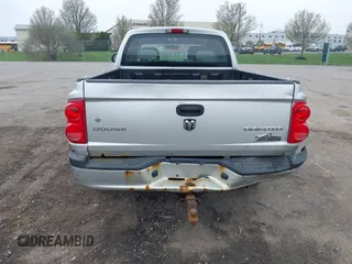 2011 Ram Dakota Bighorn/Lonestar with VIN 1D7RW3GK5BS601271, listed as a IAAI auction lot 42130126 with 225,570 mi miles. Bid and sale history available at carsss.com. Image 16.