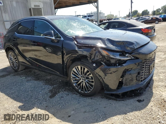 2024 Lexus RX 450h+ Luxury z VIN JTJCJMGA2R2021916, wystawiony jako Copart lot #57710955 z przebiegiem 10 959 mil mil oraz Szkoda całkowita • Salvage title. Historia ofert i sprzedaży dostępna na DreamBid. Obrazek 4.