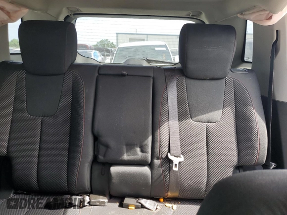 2011 GMC Terrain SLE-2 with VIN 2CTFLTE58B6367072, listed as a Copart auction lot 61948145 with 134,022 mi miles and Salvage title. Bid and sale history available at DreamBid. Image 10.