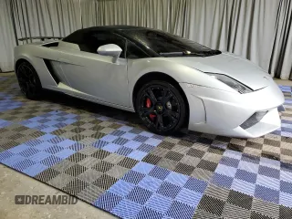 2013 Lamborghini Gallardo z VIN ZHWGU6BZ7DLA12811, wystawiony jako Copart lot #51696395 z przebiegiem 35 389 mil mil oraz Szkody całkowita. Historia ofert i sprzedaży dostępna na DreamBid. Obrazek 4.
